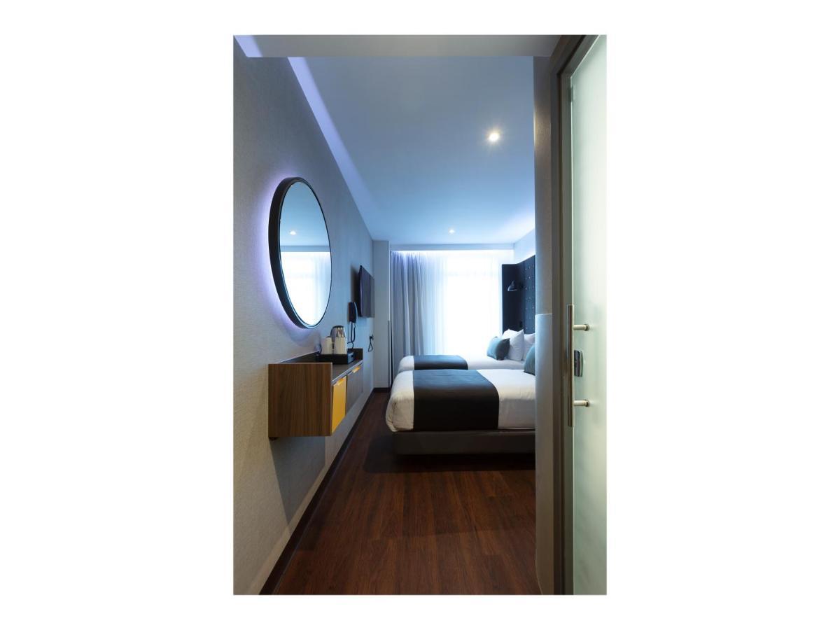 Point A Hotel Dublin Parnell Street ภายนอก รูปภาพ